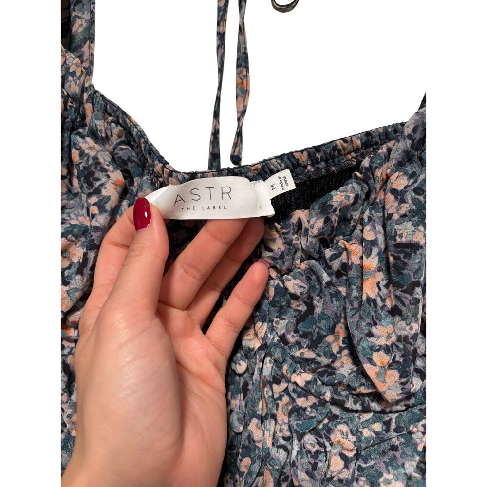 ASTR Floral Puff Sleeve Cropped Button Up Top M - Picture 4 of 8